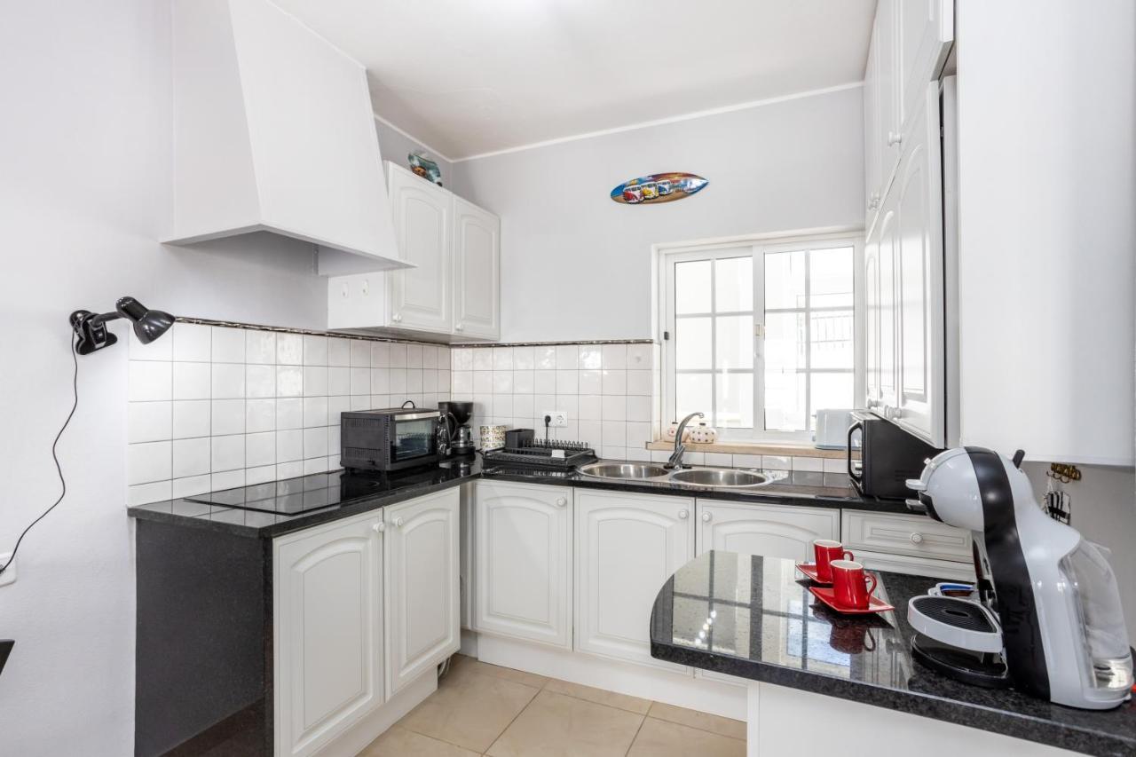 Newly Renovated 2 Bedroom Townhouse - Close To Salema Beach Экстерьер фото